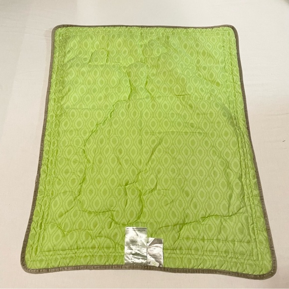 Disney Baby Winnie the Pooh Quilted Blanket Tigger Piglet - Picture 9 of 16